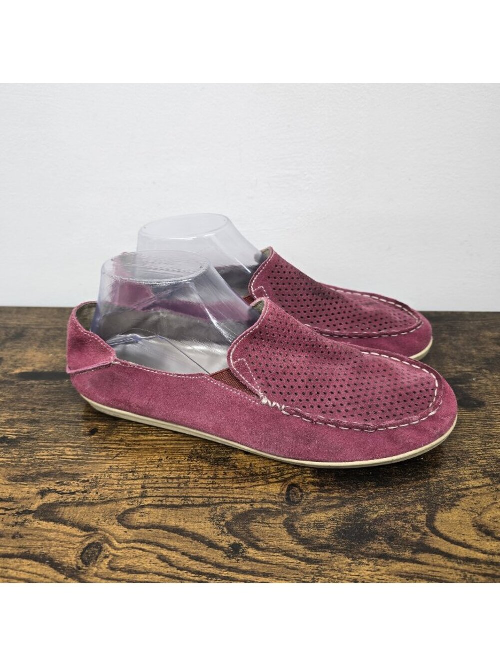Olukai Nohea Perf Suede Leather Slip On Casual Shoes Slippers Womens Size 10